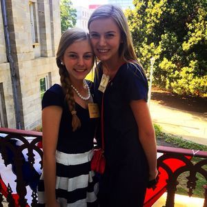 Meet your Posher, Hannah